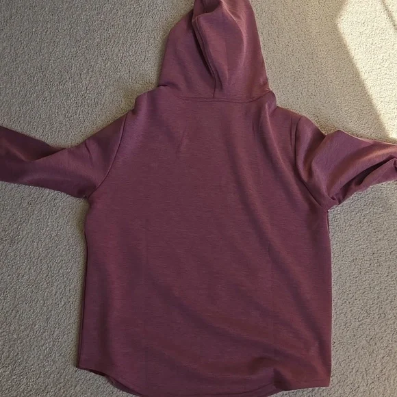 Legends Hawthorne Tech Hoodie - Picture 6 of 7